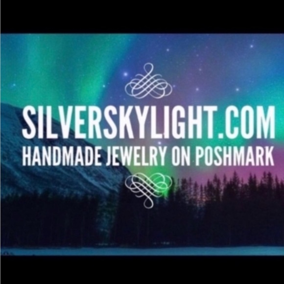 Dangly black and orange Monarch butterfly stainless steel post boho earrings - Picture 11 of 11